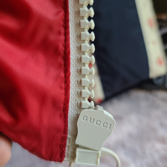 GUCCI Nylon Multicolor with Floral Stripe Puffer Jacket W/ Logo Patch - Picture 15 of 16